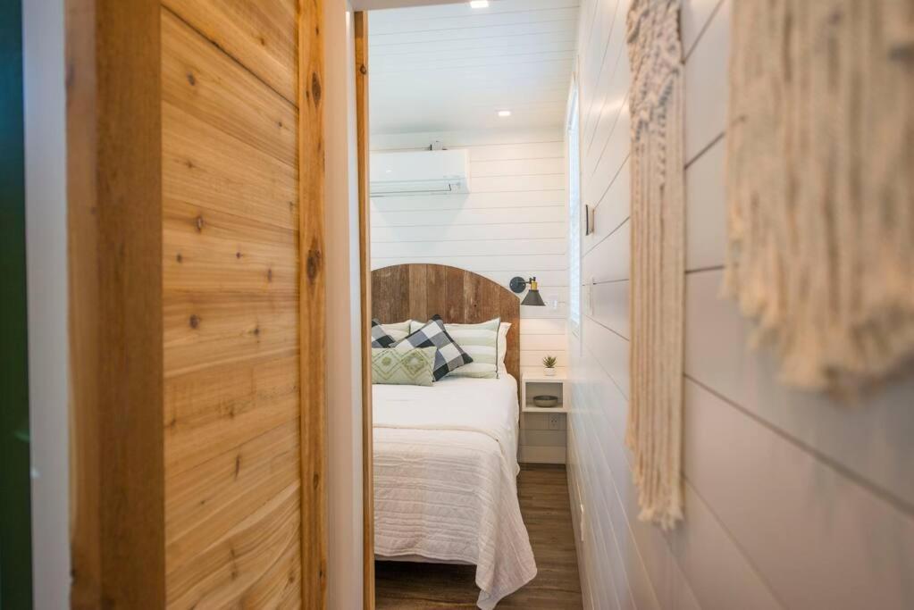 Container Home With Rooftop Views And Pickleball-Pecan Grove Bellmead 外观 照片