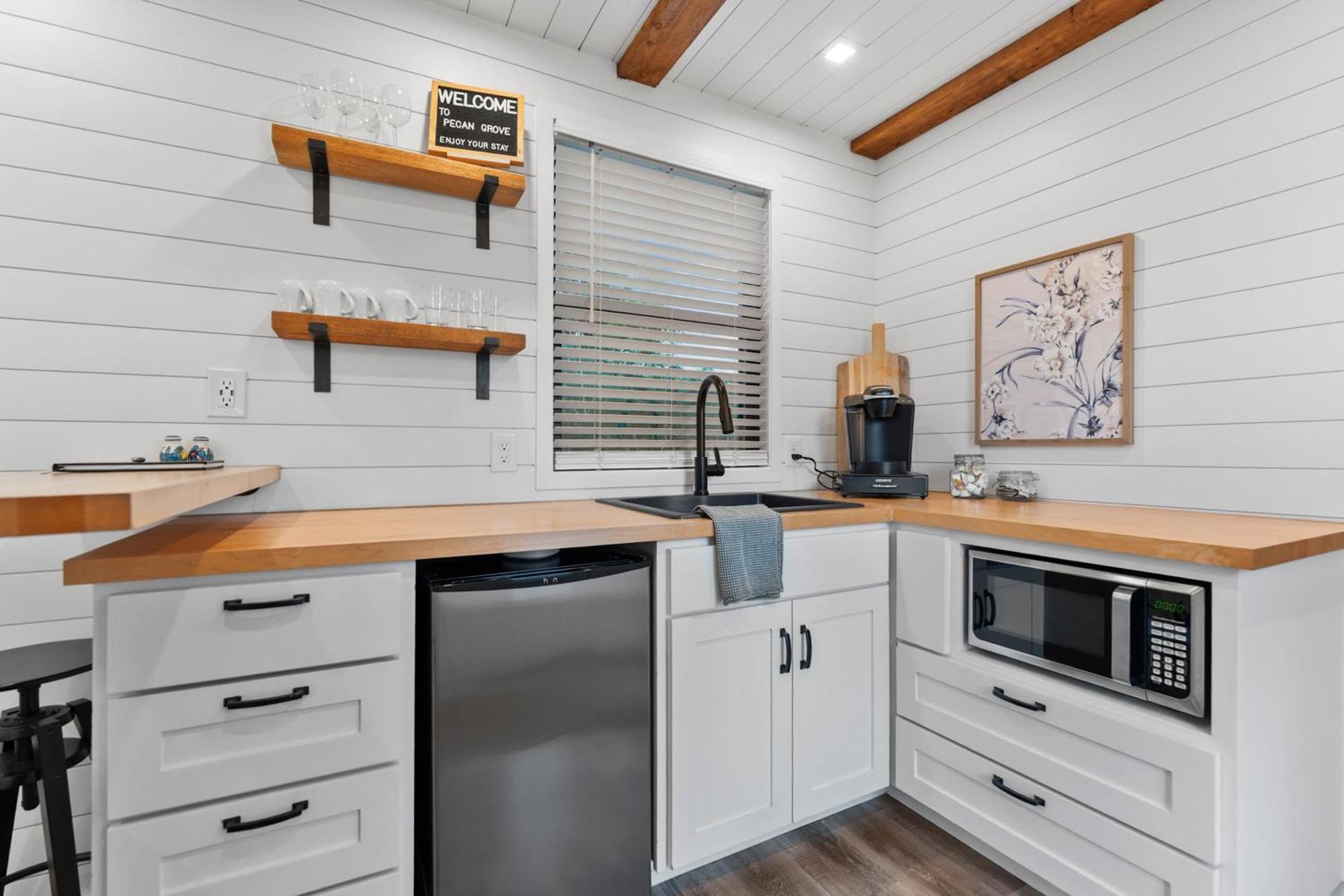Container Home With Rooftop Views And Pickleball-Pecan Grove Bellmead 外观 照片