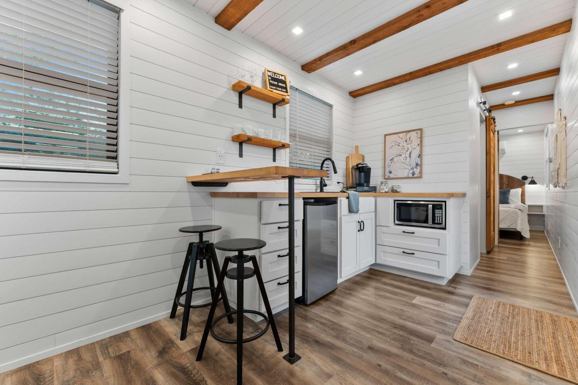 Container Home With Rooftop Views And Pickleball-Pecan Grove Bellmead 外观 照片